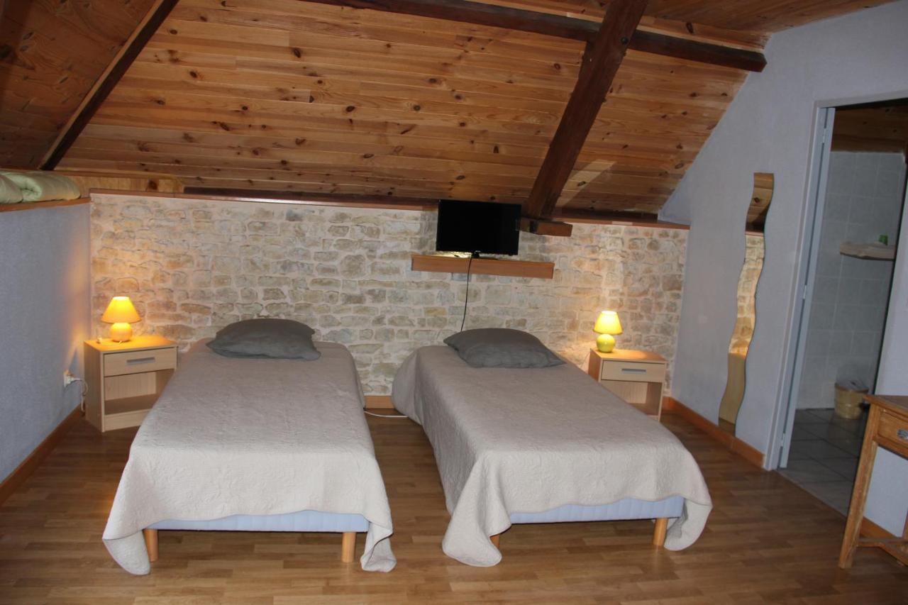 Chevrerie De La Huberdiere Liesville-sur-Douve ภายนอก รูปภาพ